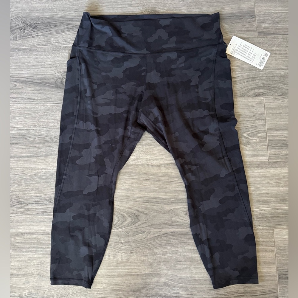 NWT Lululemon High Rise Align leggings 25”